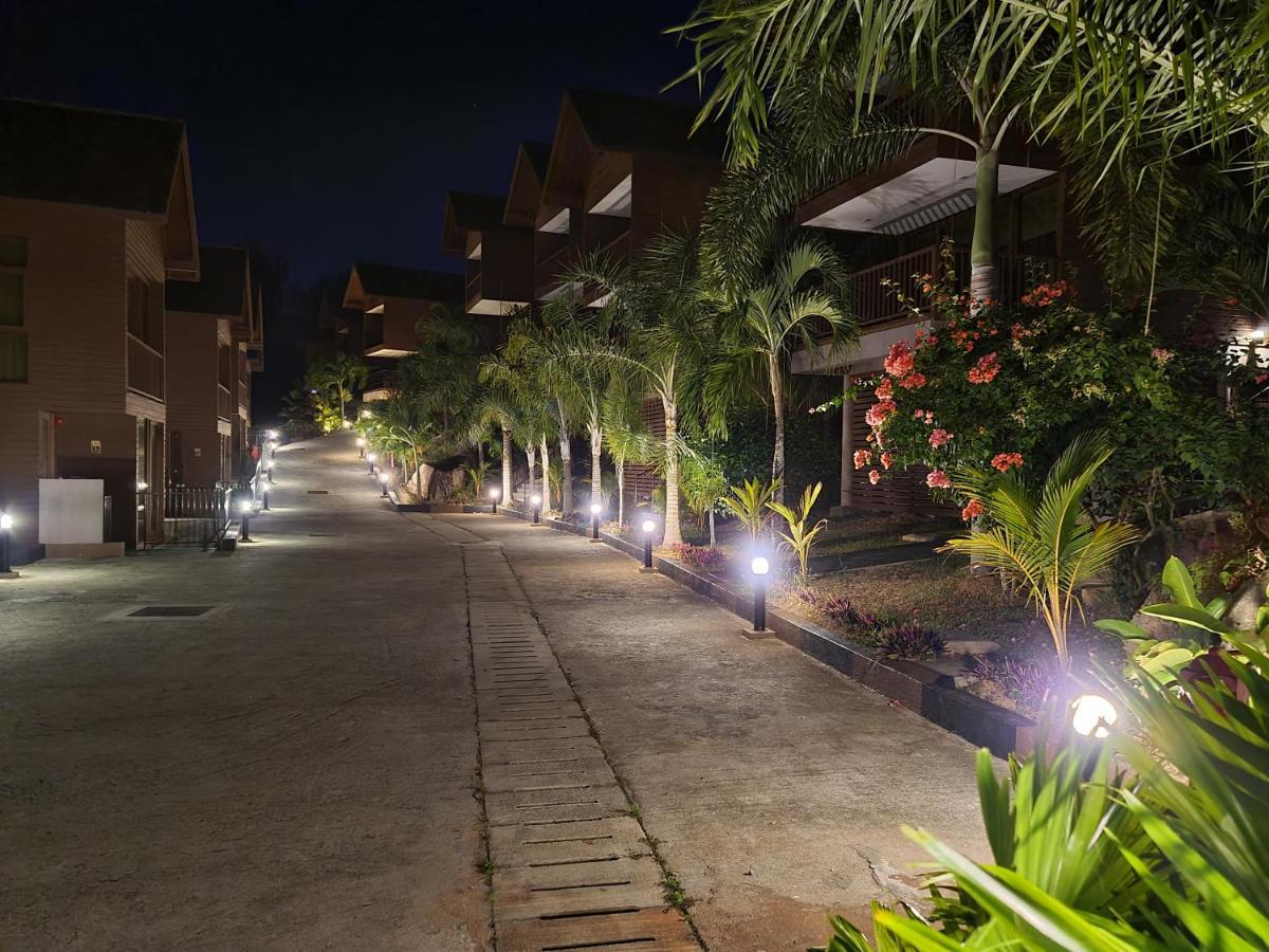 Oceanica Resort Seychelles Glacis  Exteriör bild